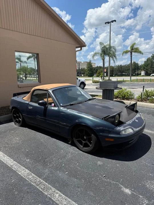 1994 Mazda NA MX-5 Miata - Image 2 of 12