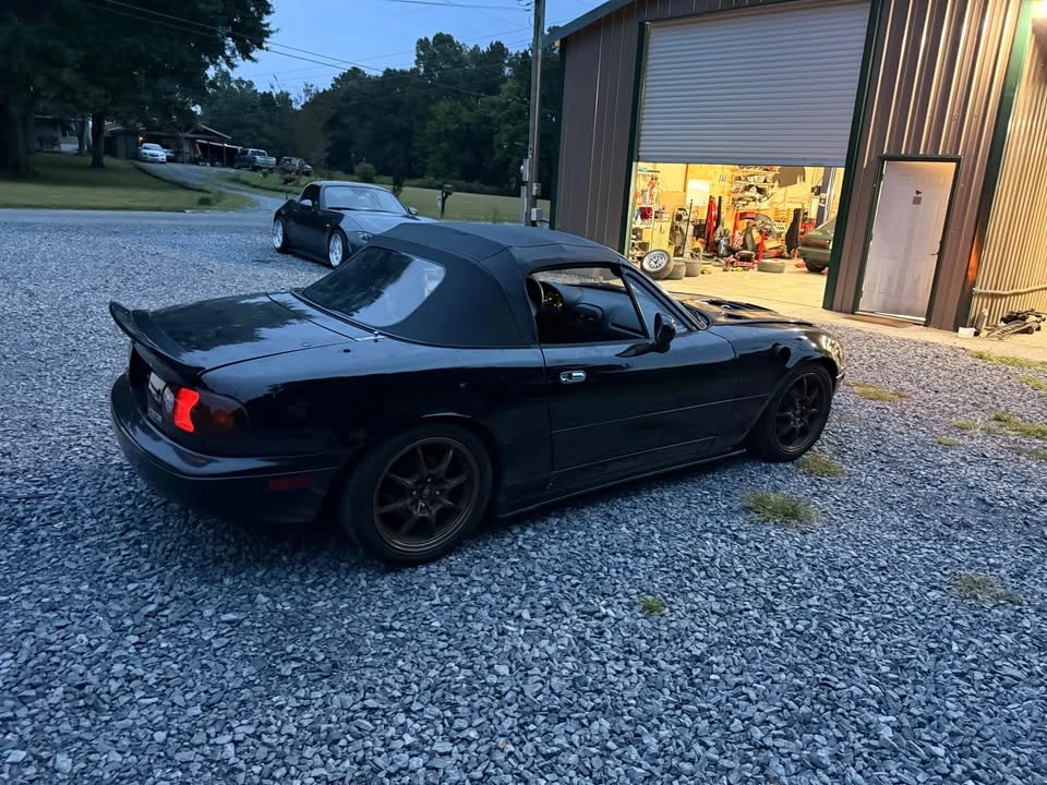 1994 Mazda NA MX-5 Miata - Image 4 of 10