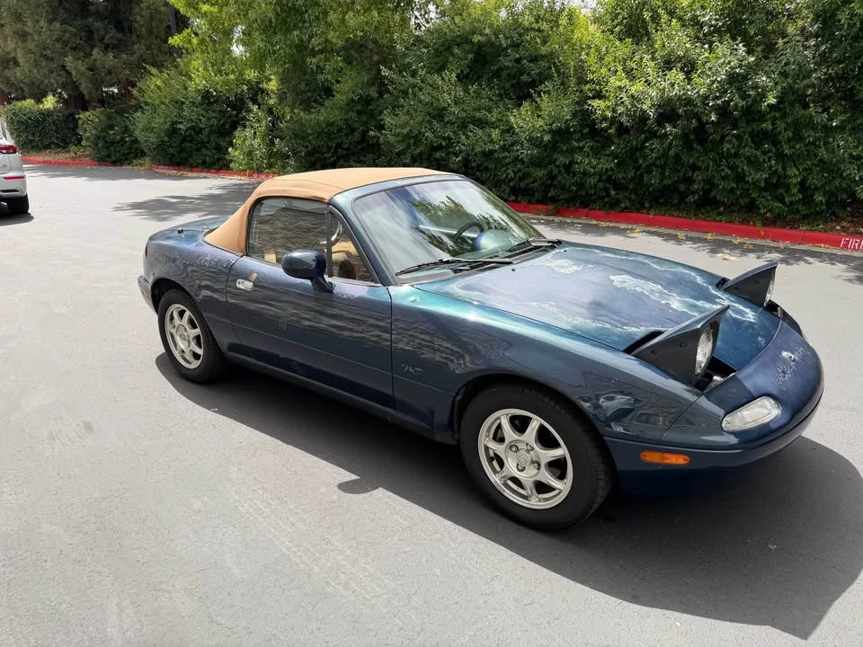 1994 Mazda NA MX-5 Miata - Image 8 of 17