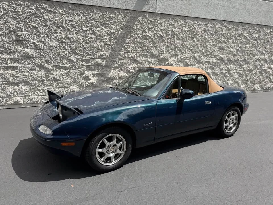 1994 Mazda NA MX-5 Miata - Image 3 of 17