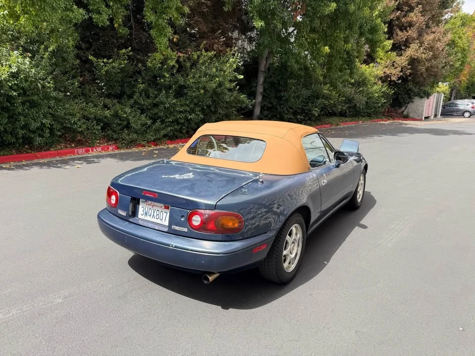 1994 Mazda NA MX-5 Miata - Image 6 of 17