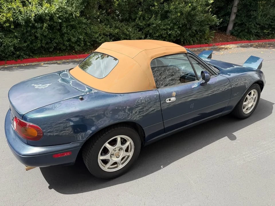 1994 Mazda NA MX-5 Miata - Image 7 of 17