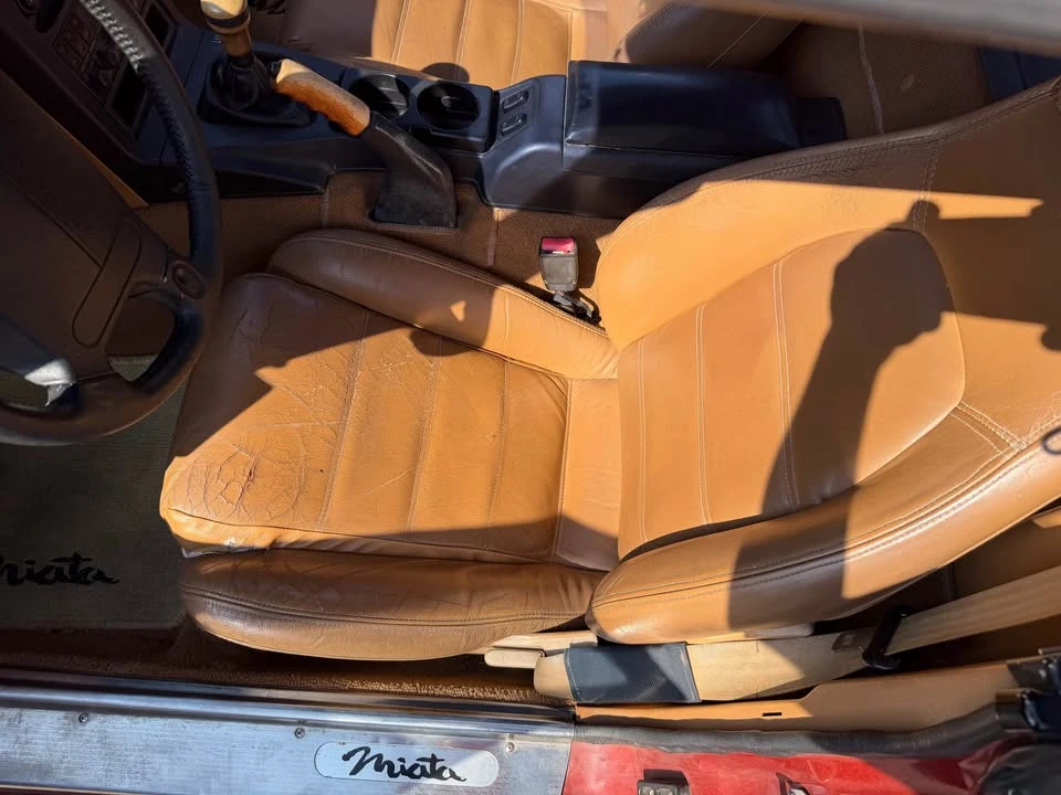 1994 Mazda NA MX-5 Miata - Image 5 of 11