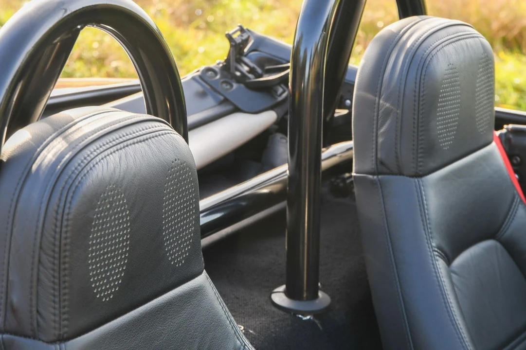 1994 Mazda NA MX-5 Miata - Image 17 of 28