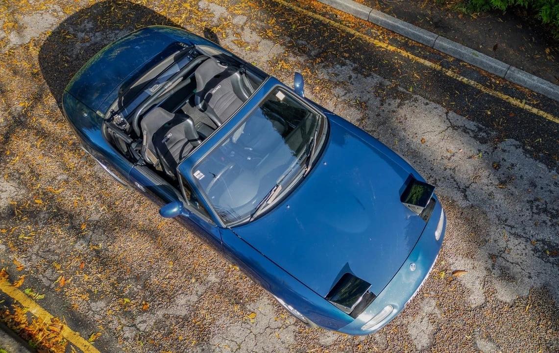 1994 Mazda NA MX-5 Miata - Image 5 of 30
