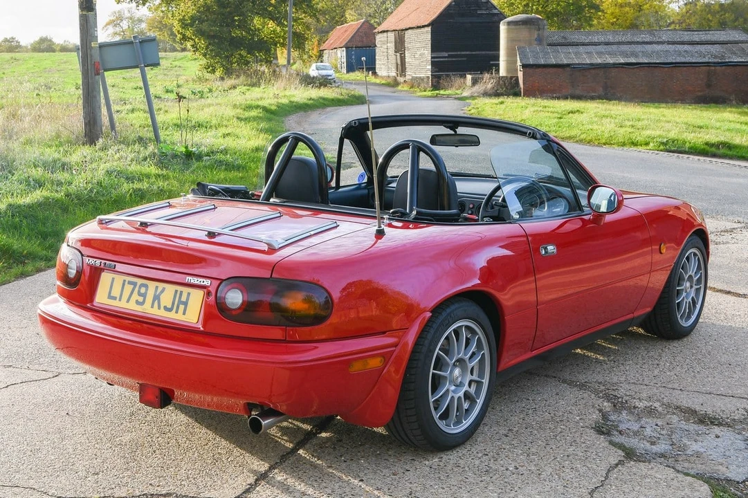 1994 Mazda NA MX-5 Miata - Image 5 of 28