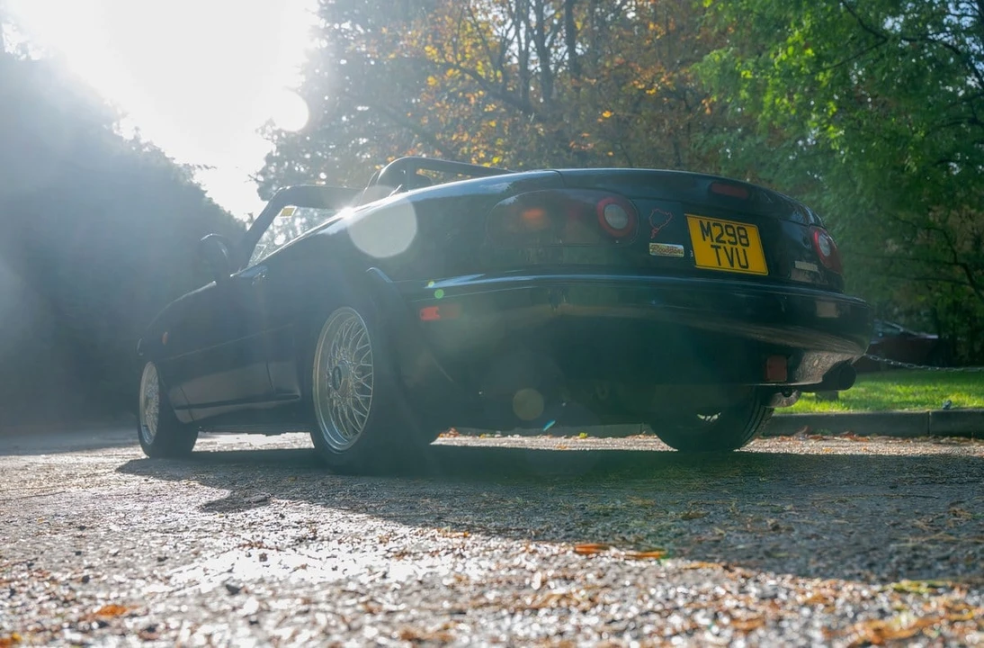 1994 Mazda NA MX-5 Miata - Image 9 of 30