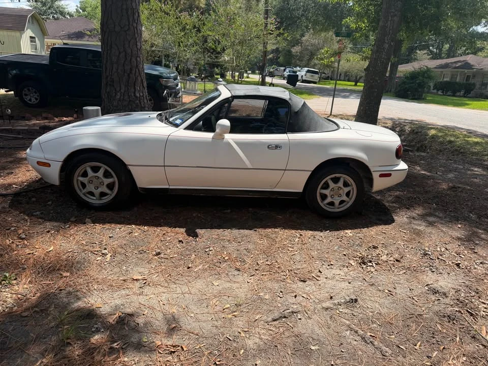 1994 Mazda NA MX-5 Miata - Image 2 of 10