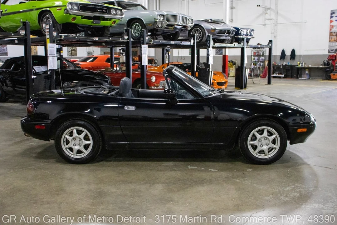 1994 Mazda NA MX-5 Miata - Image 9 of 31