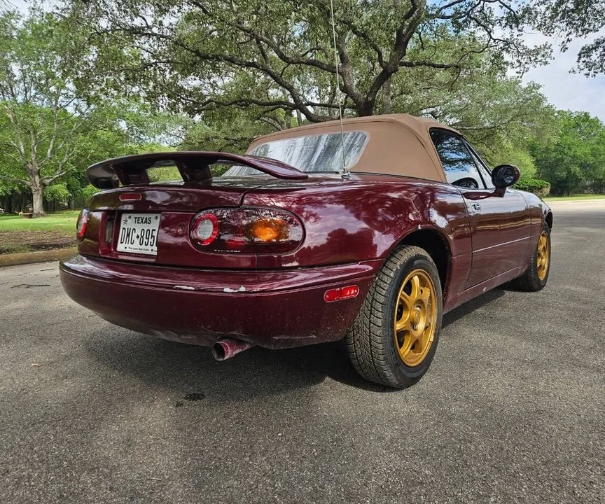 1994 Mazda NA MX-5 Miata - Image 5 of 17