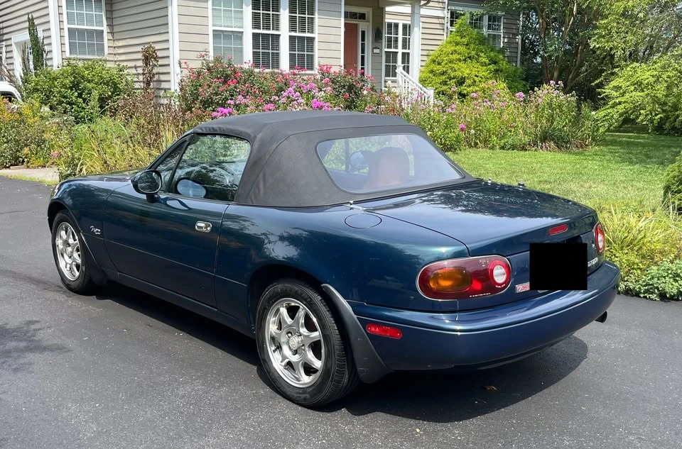 1994 Mazda NA MX-5 Miata - Image 7 of 12