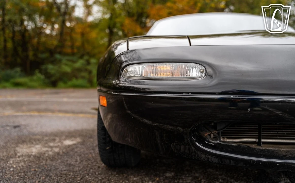 1994 Mazda NA MX-5 Miata - Image 29 of 31