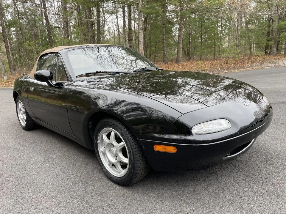 1994 Mazda NA MX-5 Miata - Image 2 of 31