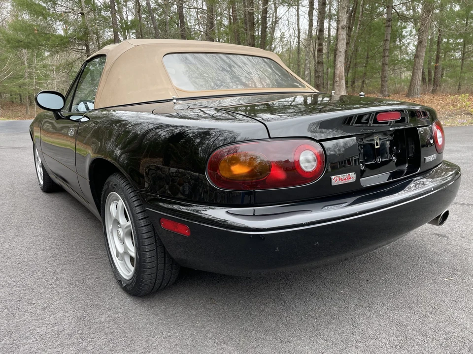 1994 Mazda NA MX-5 Miata - Image 7 of 31