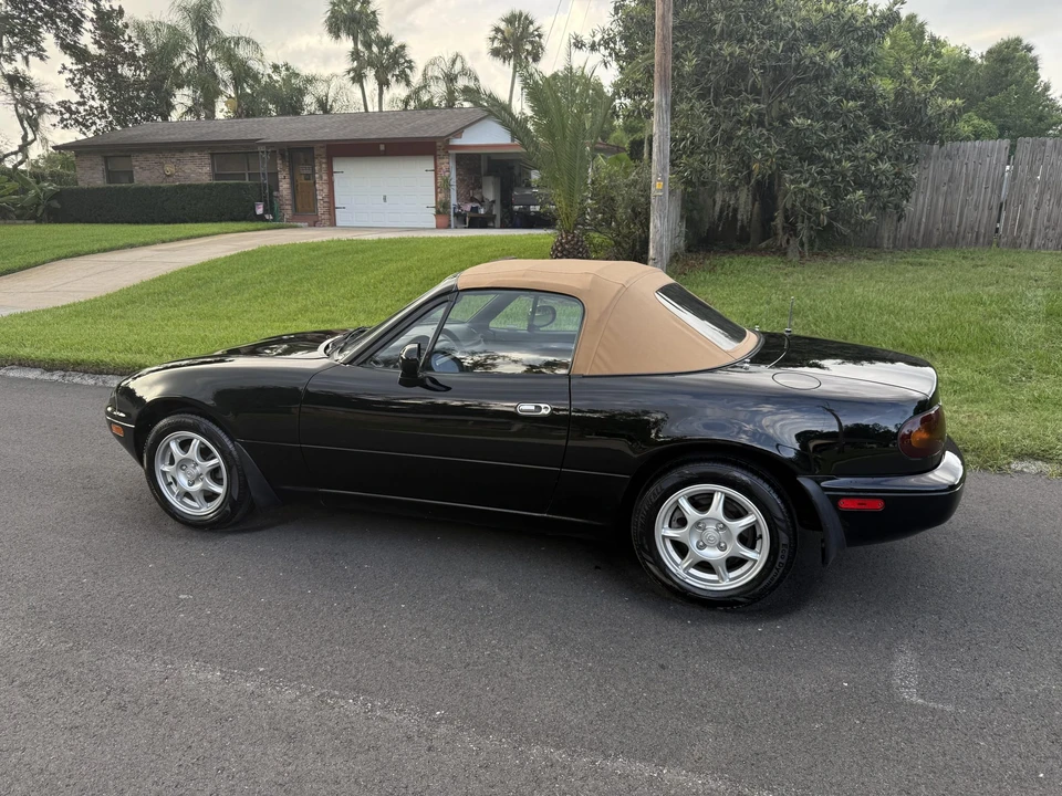 1994 Mazda NA MX-5 Miata - Image 12 of 31