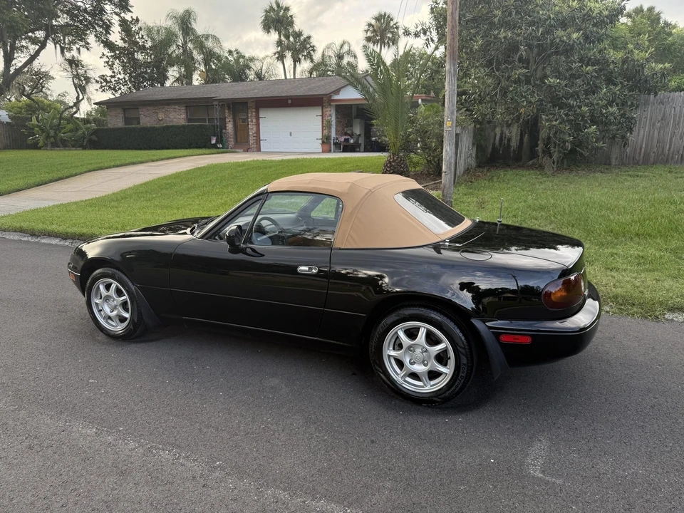 1994 Mazda NA MX-5 Miata - Image 13 of 31