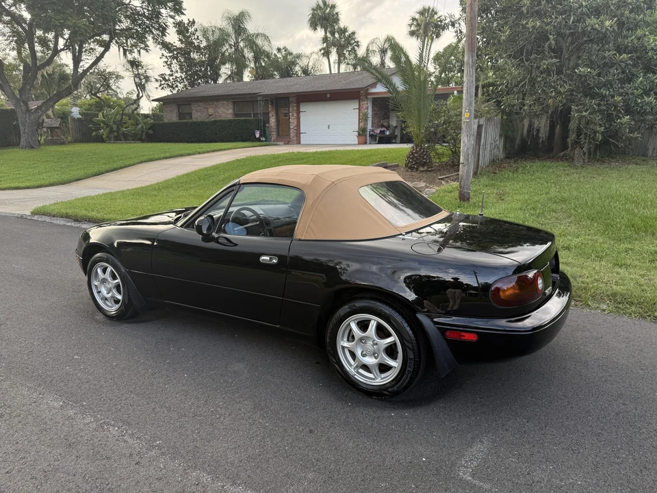 1994 Mazda NA MX-5 Miata - Image 14 of 31