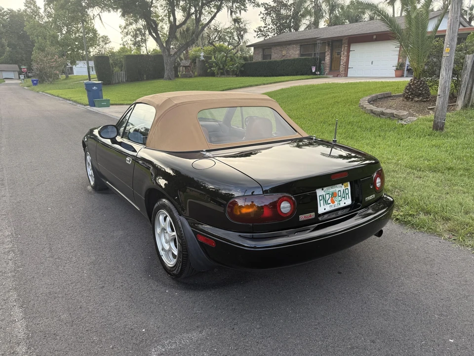 1994 Mazda NA MX-5 Miata - Image 18 of 31