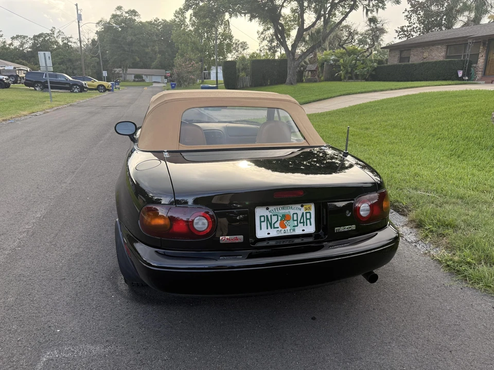 1994 Mazda NA MX-5 Miata - Image 24 of 31