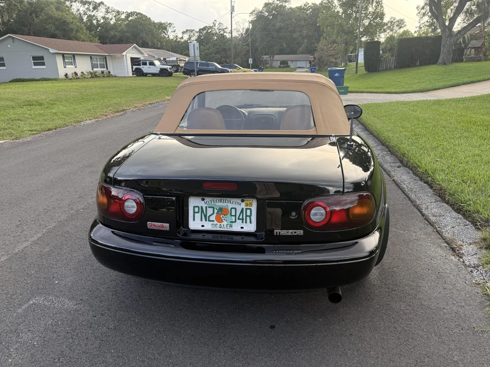 1994 Mazda NA MX-5 Miata - Image 25 of 31