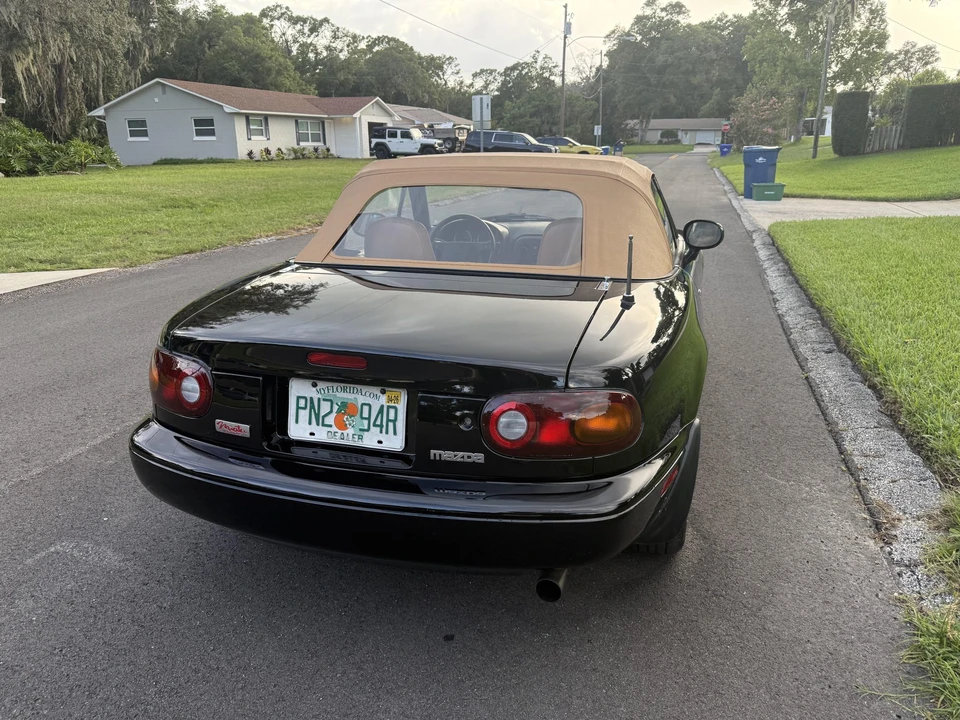 1994 Mazda NA MX-5 Miata - Image 26 of 31