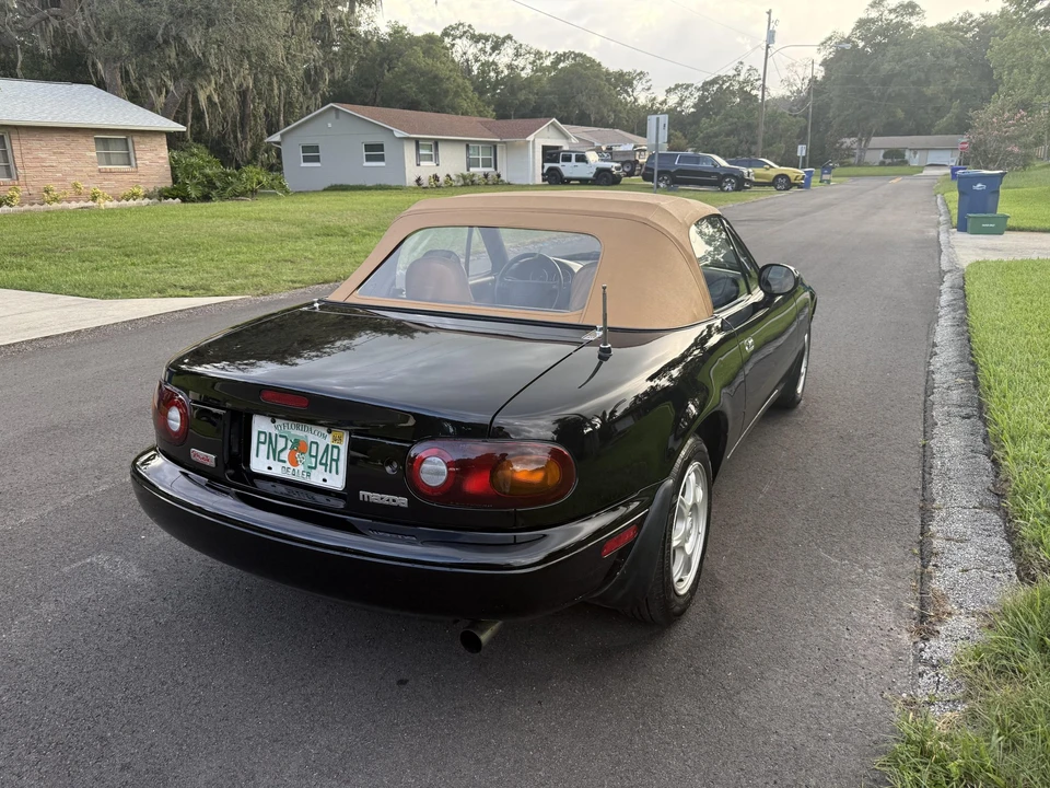 1994 Mazda NA MX-5 Miata - Image 27 of 31