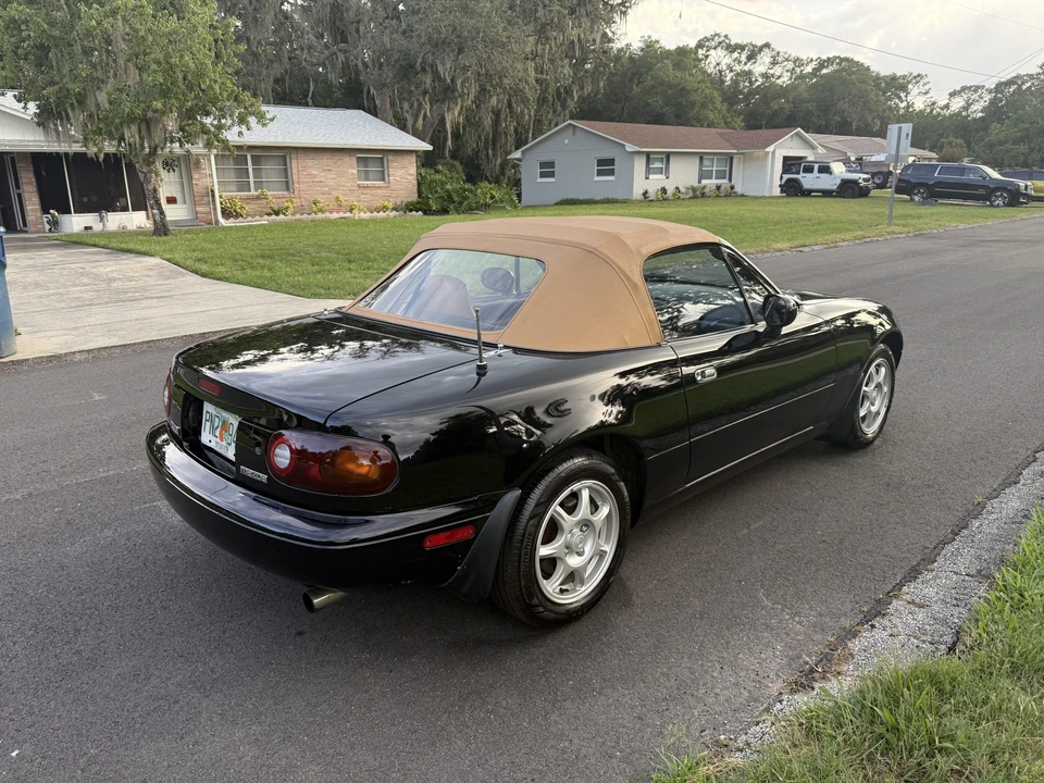 1994 Mazda NA MX-5 Miata - Image 29 of 31