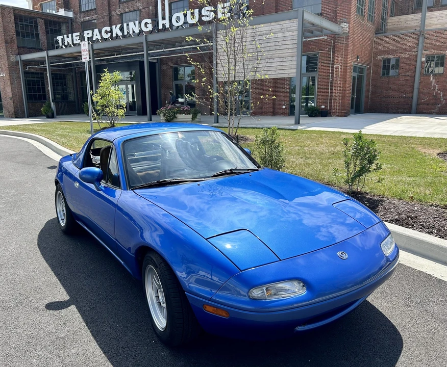 1994 Mazda NA MX-5 Miata - Image 9 of 31