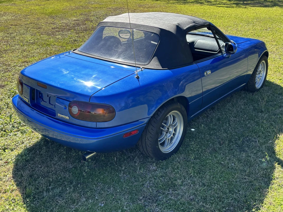1994 Mazda NA MX-5 Miata - Image 5 of 31