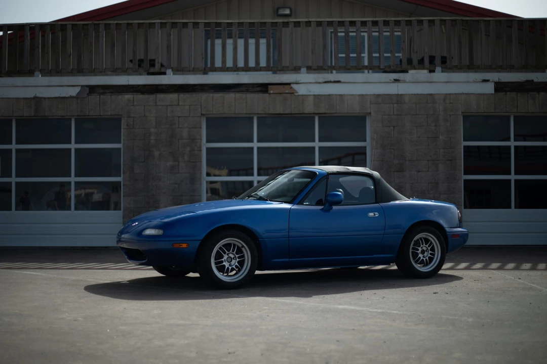 1994 Mazda NA MX-5 Miata - Image 19 of 31
