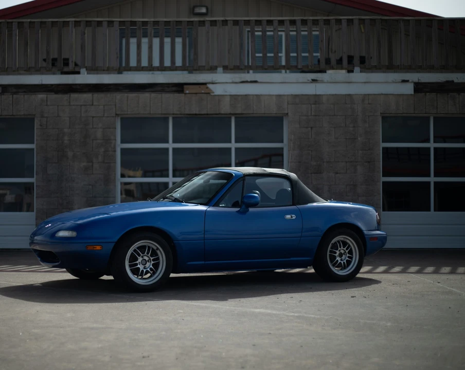 1994 Mazda NA MX-5 Miata - Image 21 of 31