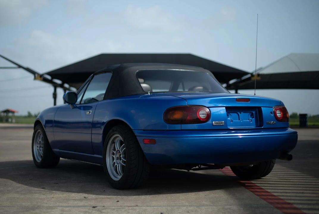 1994 Mazda NA MX-5 Miata - Image 22 of 31