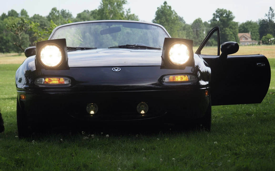 1994 Mazda NA MX-5 Miata - Image 20 of 31