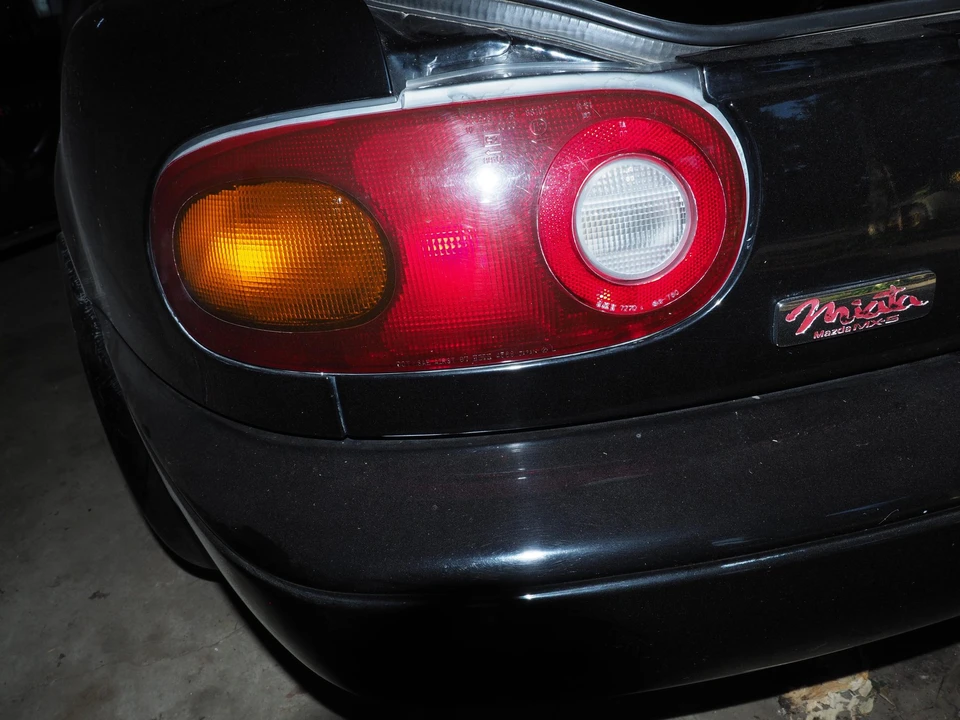 1994 Mazda NA MX-5 Miata - Image 22 of 31