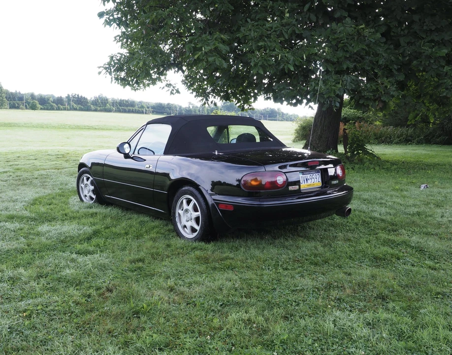 1994 Mazda NA MX-5 Miata - Image 13 of 31