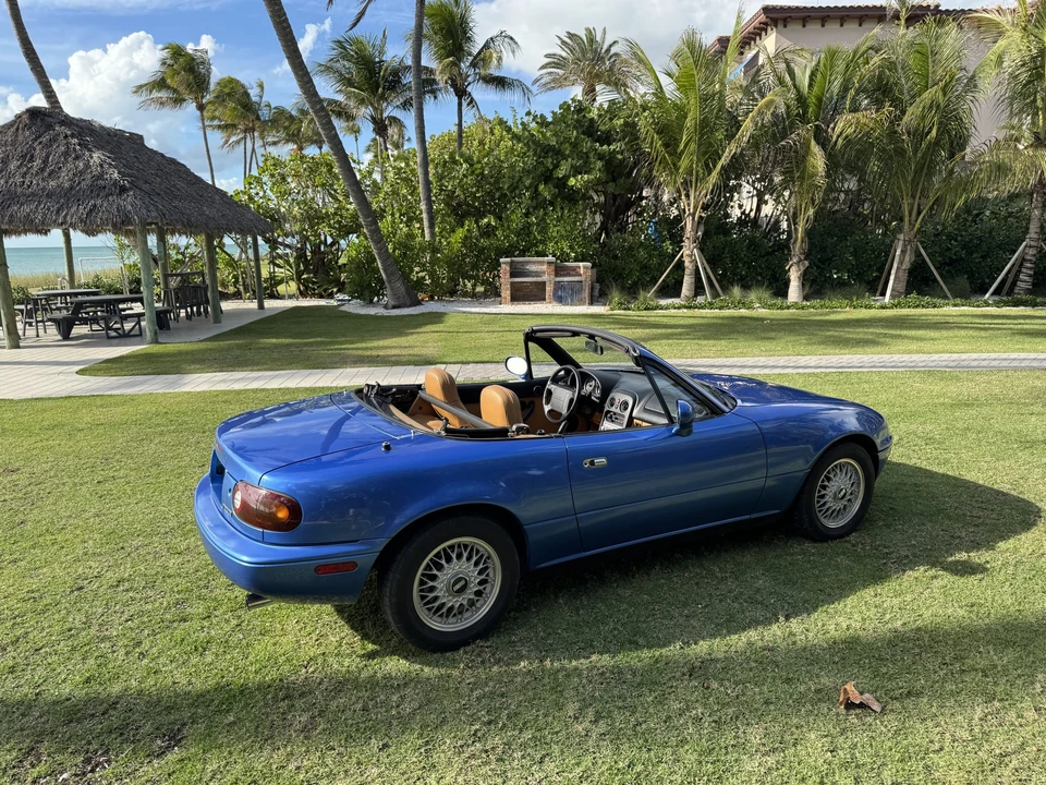 1994 Mazda NA MX-5 Miata - Image 27 of 31