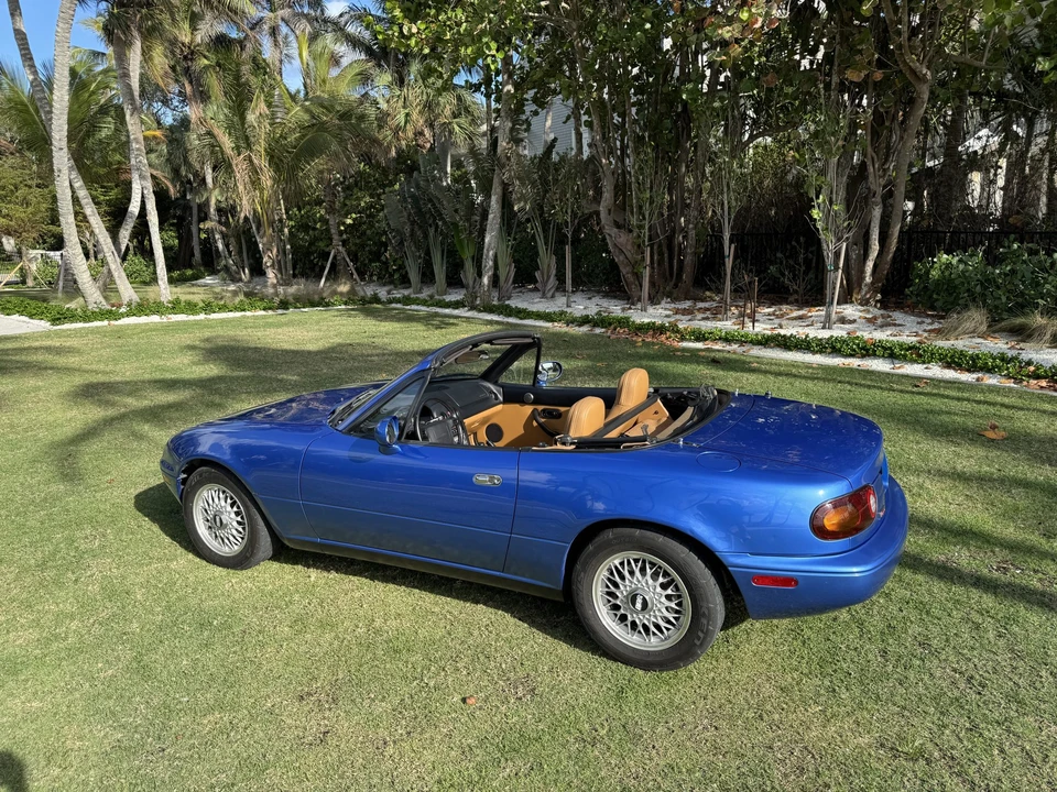 1994 Mazda NA MX-5 Miata - Image 14 of 31