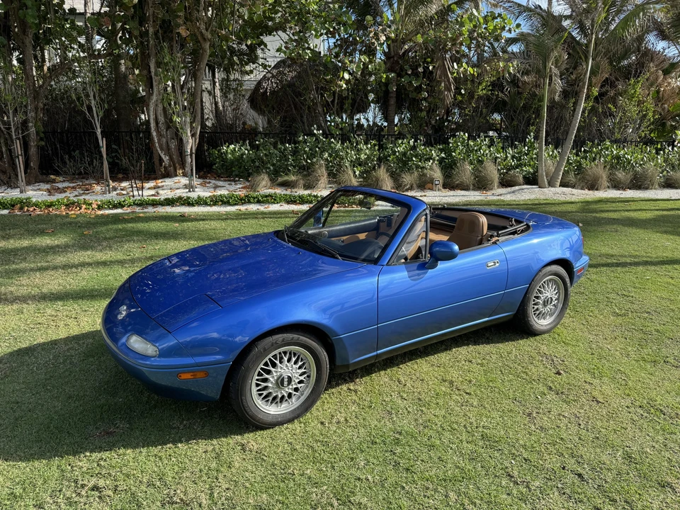 1994 Mazda NA MX-5 Miata - Image 9 of 31