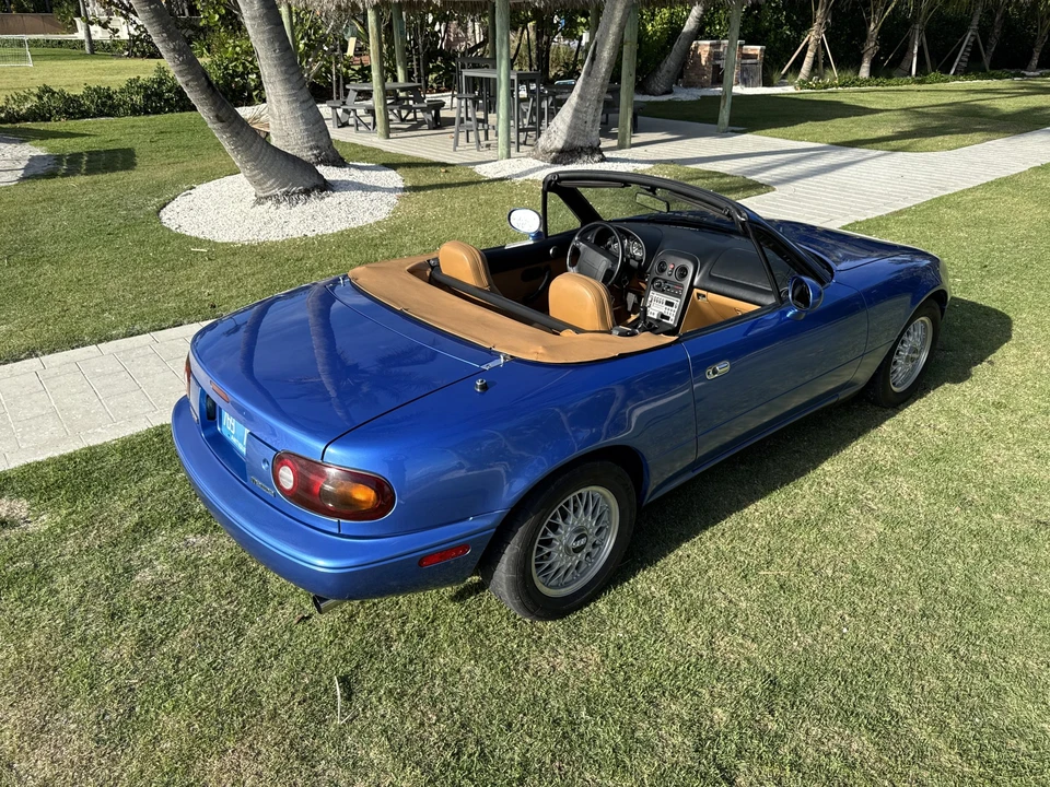 1994 Mazda NA MX-5 Miata - Image 24 of 31