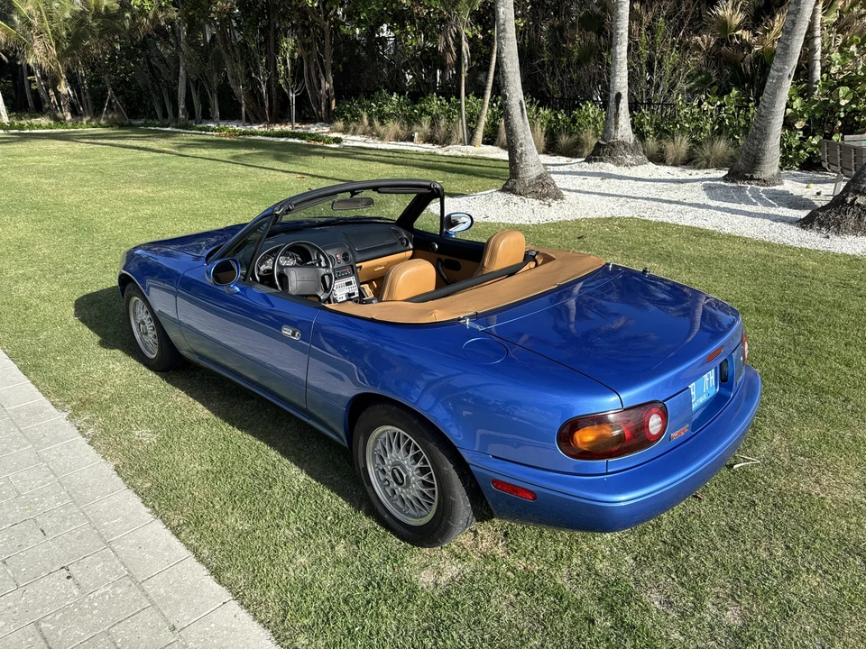 1994 Mazda NA MX-5 Miata - Image 19 of 31