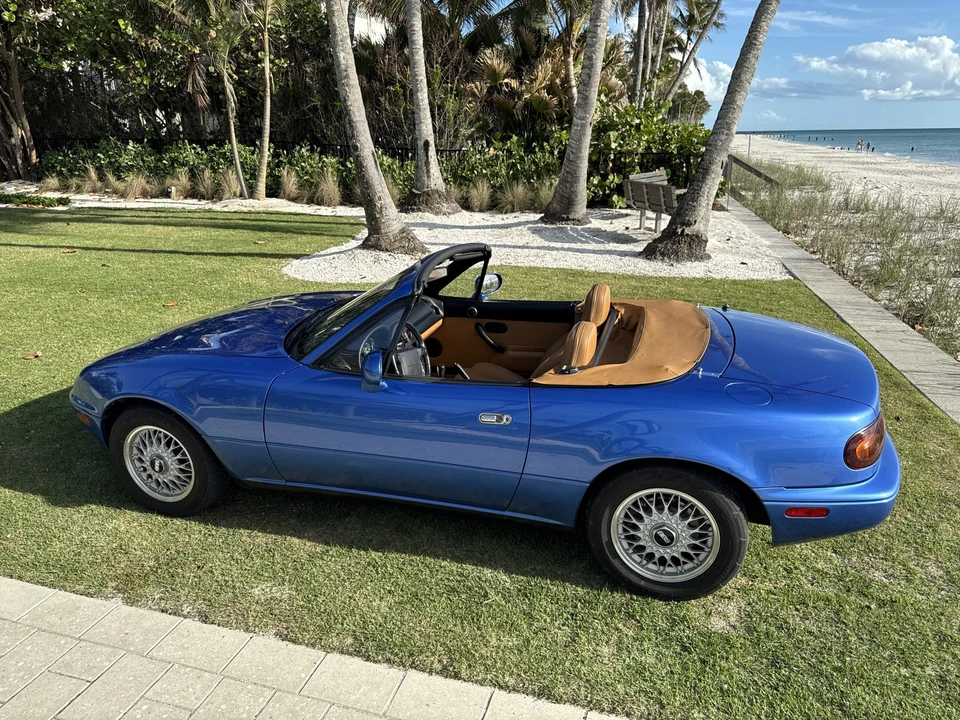 1994 Mazda NA MX-5 Miata - Image 16 of 31