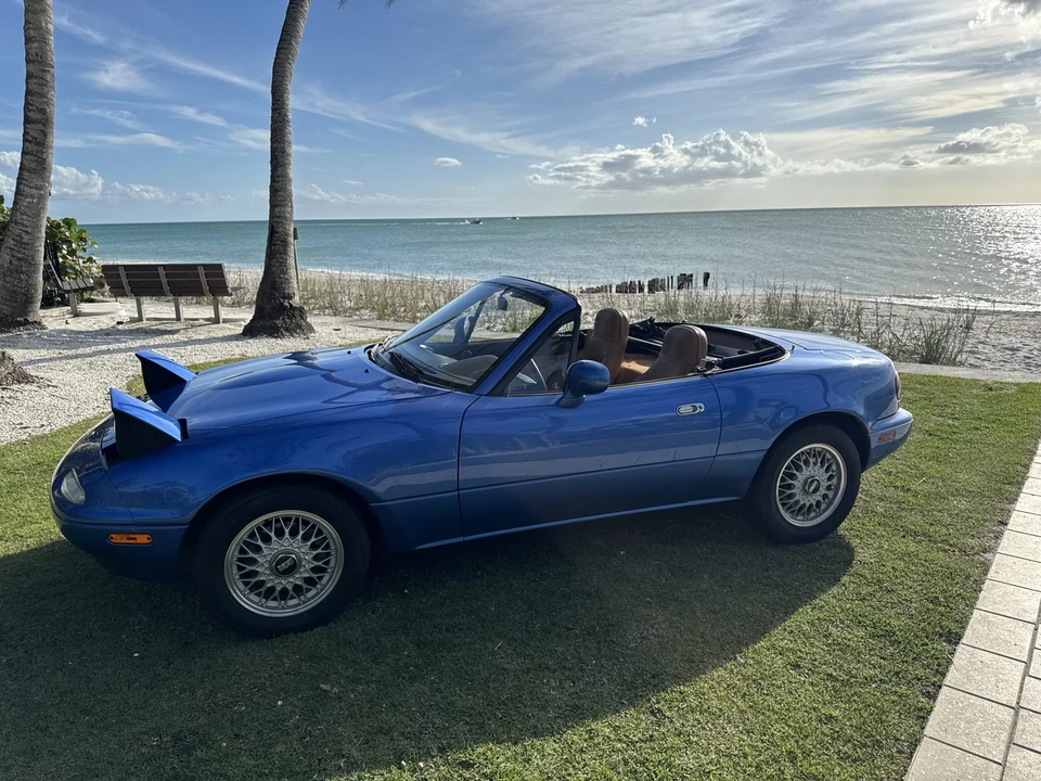 1994 Mazda NA MX-5 Miata - Image 11 of 31