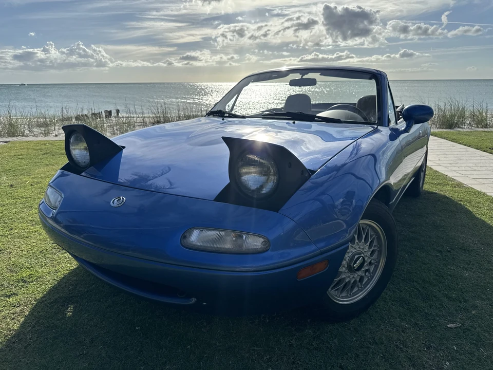 1994 Mazda NA MX-5 Miata - Image 4 of 31