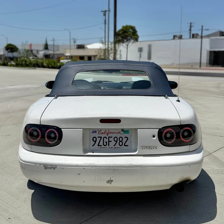 1994 Mazda NA MX-5 Miata - Image 5 of 16