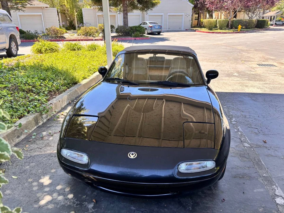 1994 Mazda NA MX-5 Miata - Image 2 of 9