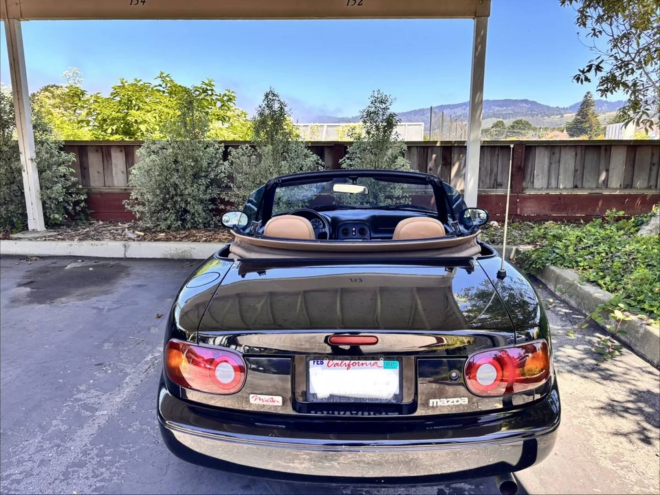 1994 Mazda NA MX-5 Miata - Image 8 of 9