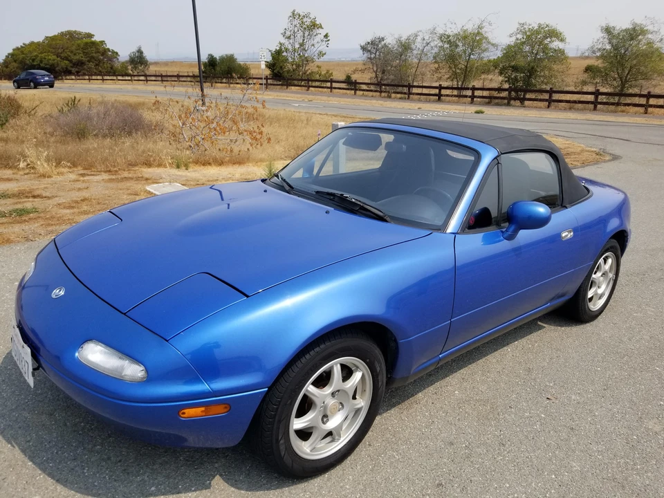 1994 Mazda NA MX-5 Miata - Image 9 of 31