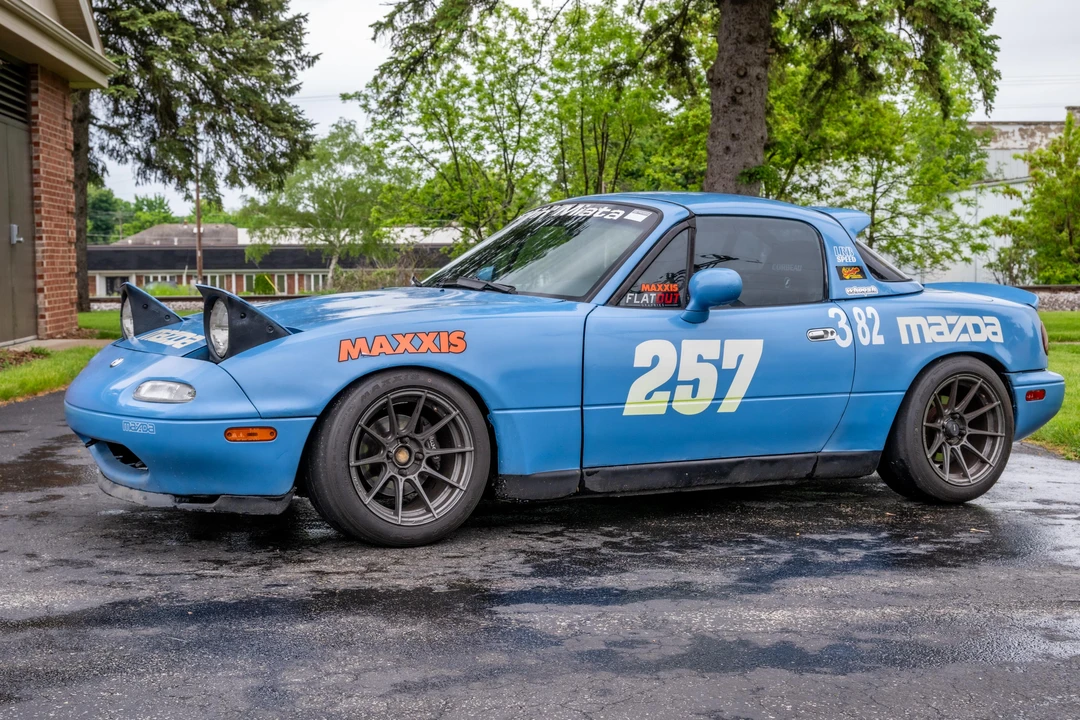 1994 Mazda NA MX-5 Miata - Image 9 of 30