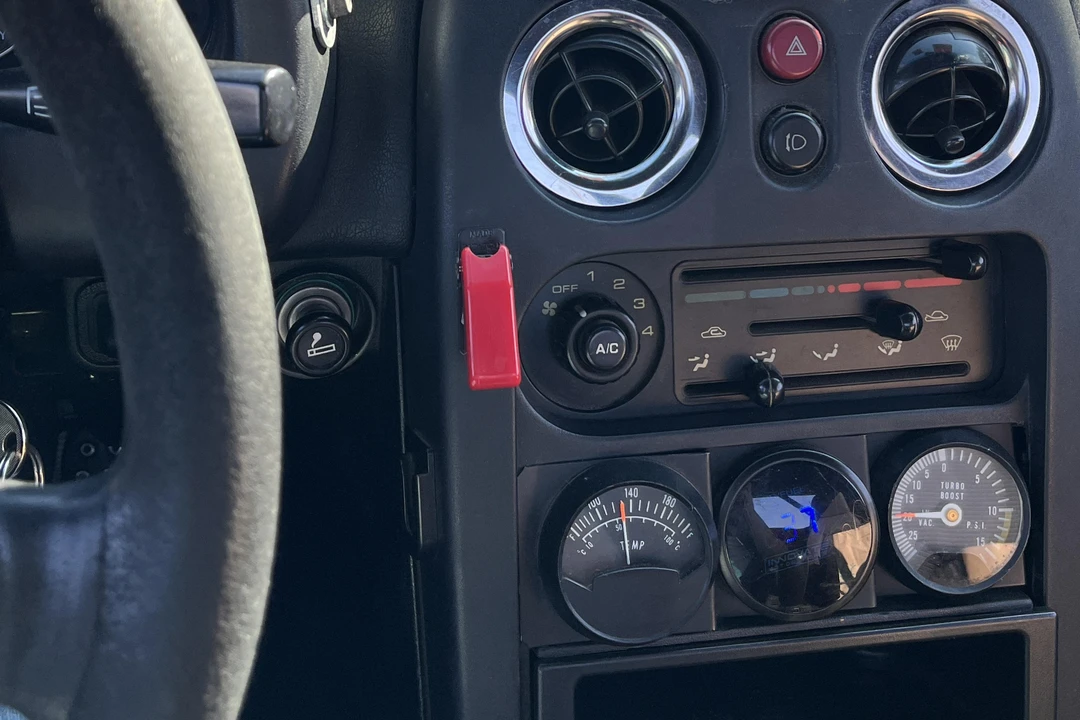 1994 Mazda NA MX-5 Miata - Image 21 of 22