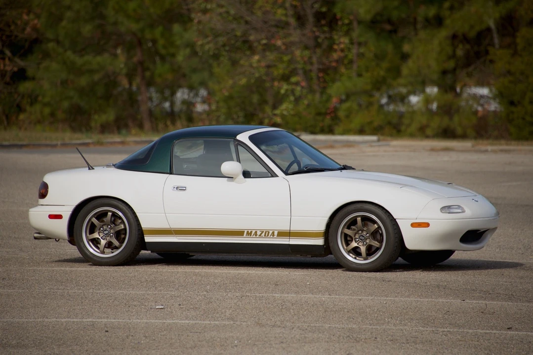 1994 Mazda NA MX-5 Miata - Image 7 of 21